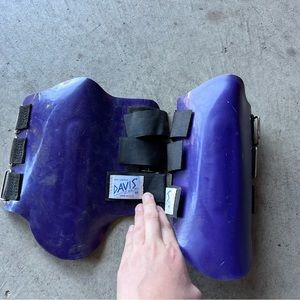 medium Davis splint boots purple like new